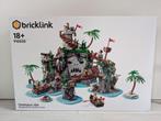 Lego 910038 Ominous Isle - piraten eiland - ongeopend, Ophalen of Verzenden, Nieuw, Complete set, Lego