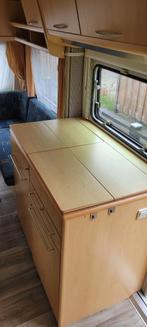 Chateau Calista 430, Caravans en Kamperen, Chateau, Ringverwarming, Omvormbare zithoek, 750 - 1000 kg