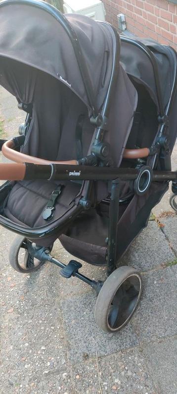 Handige duo buggy / kinderwagen. beschikbaar voor biedingen