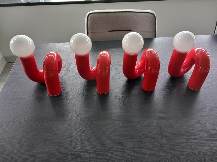 MOOIE ROOD MET WIT LAMPEN MOET WEG, Huis en Inrichting, Woonaccessoires | Overige, Nieuw, Ophalen of Verzenden
