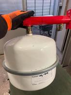 Expansievat 18 liter t.e.a.b., Doe-het-zelf en Verbouw, Verwarming en Radiatoren, Ophalen, Gebruikt, Cv-ketel of Combi-ketel
