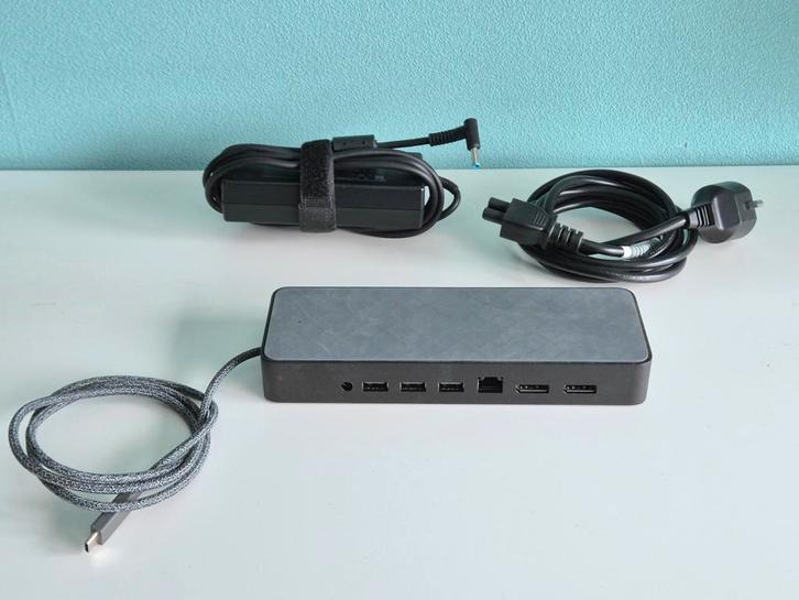 HP USB-C Docking Station (Universeel) • 90Watt, Computers en Software, Dockingstations, Zo goed als nieuw, Docking station, Laptop