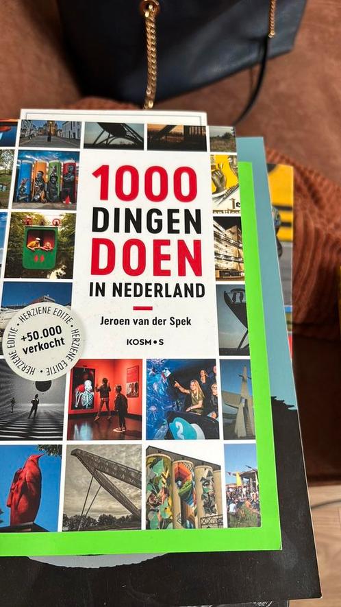 Jeroen van der Spek - 1000 dingen doen in Nederland, Boeken, Reisgidsen, Zo goed als nieuw, Overige merken, Ophalen of Verzenden
