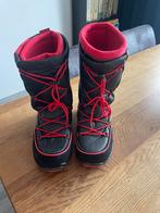 Paar nog mooie rood-zwarte "Helly Hansen" Snowboots maat 43, Maat 52/54 (L), Overige typen, Onbekend, Ophalen of Verzenden