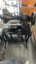 Antiek Singer naaimachine, Ophalen