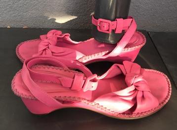 Zachte Kalfsleder roze Hispanitas slippers sleehak beschikbaar voor biedingen