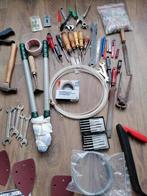 GEREEDSCHAP BIJ MOEDER DE KAST LEEGGEHAALD, Doe-het-zelf en Verbouw, Gereedschap | Handgereedschap, Ophalen of Verzenden, Zo goed als nieuw