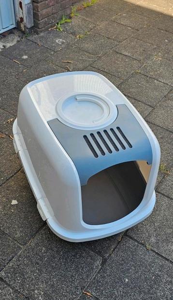 Grote kattenbak 65 x 45 x 50cm beschikbaar voor biedingen