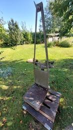 Weegschaal Antiek, Ophalen