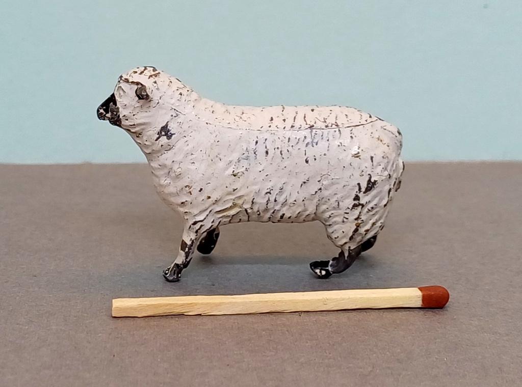 Schaap, miniatuur, van metaal, Ophalen of Verzenden, Gebruikt, Dier