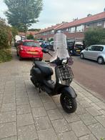 Vespa sprint iget 2019 full option Brom Geel kenteken, Ophalen of Verzenden, Zo goed als nieuw, Overige modellen