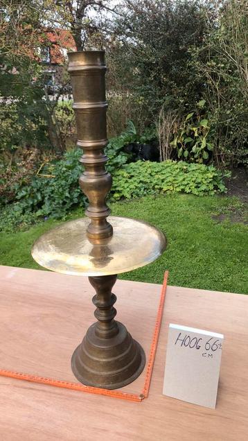 Kandelaar beschikbaar voor biedingen