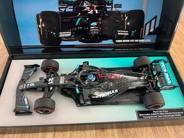 Nyck de Vries Mercedes AMG F1 test Abu Dhabi 1:18 beschikbaar voor biedingen