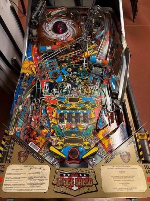 Flipperkast Judge Dredd, Verzamelen, Automaten | Flipperkasten, Gebruikt, Dot-matrix, Flipperkast, Bally, Ophalen