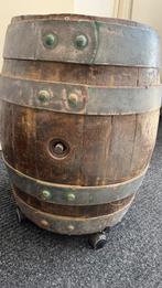 Prachtige oud biervat op wielen, Verzamelen, Biermerken, Ophalen, Zo goed als nieuw, Glas of Glazen, Overige merken