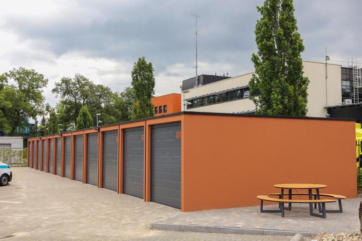 Gloednieuwe garagebox in Hengelo | Te huur | Levelsplein, Huizen en Kamers, Garages en Parkeerplaatsen, Overijssel