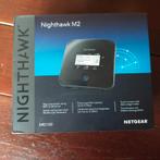 Netgear Nighthawk M2 MR2100 Mobiele Router., Computers en Software, Routers en Modems, Ophalen of Verzenden, Gebruikt, Router met modem
