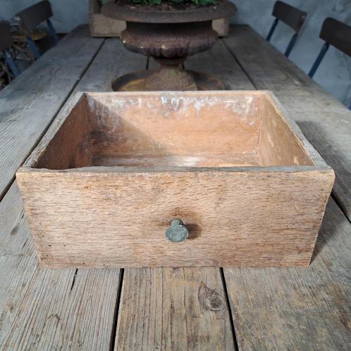 Brocante oud houten laatje lade 32x26x13cm *Etage3*, Huis en Inrichting, Woonaccessoires | Overige, Gebruikt, Ophalen of Verzenden