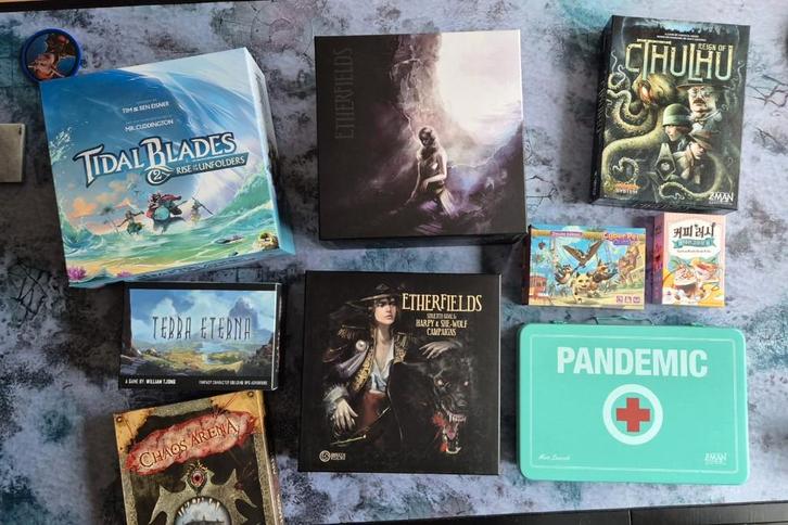 Verschillende bordspellen, Hobby en Vrije tijd, Gezelschapsspellen | Bordspellen, Ophalen