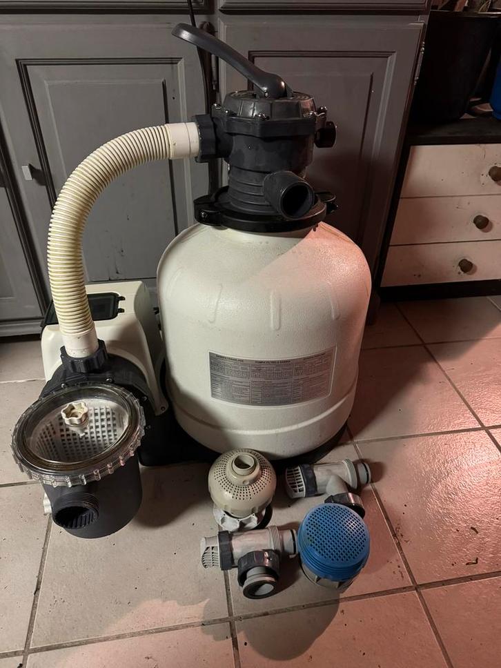 Zandfilterpomp SF6022RC-2 - Compleet & Goed!, Tuin en Terras, Zwembad-toebehoren, Zo goed als nieuw, Ophalen