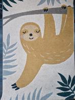 Leuk vloerkleed met luiaard motief, Ophalen, Gebruikt, 100 tot 150 cm, Kindvriendelijk