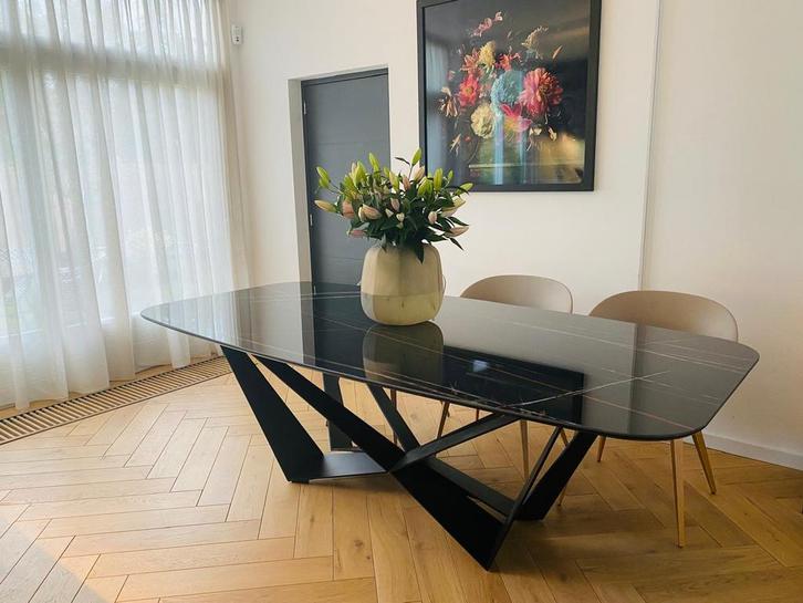 Design eettafel Cattelan Italia Skorpio Keramik – TOP staat, Huis en Inrichting, Tafels | Eettafels, Zo goed als nieuw, 100 tot 150 cm