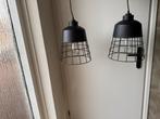 Te koop: 2 mooie zwarte hanglampen, Ophalen, Zo goed als nieuw, Minder dan 50 cm