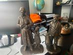 antieke bronzen beelden moeder met kind en de brabantse boer, Ophalen of Verzenden