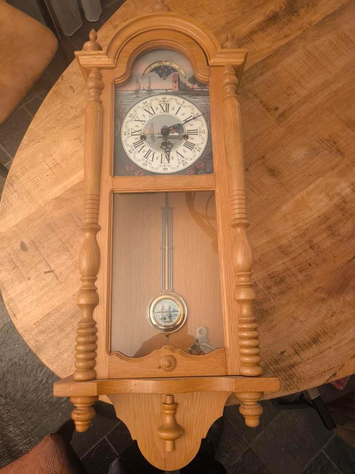 Houten Wandklok met Pendule, Antiek en Kunst, Antiek | Klokken, Ophalen of Verzenden