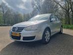 Volkswagen golf5 sport full koopje !!, Voorwielaandrijving, 4 cilinders, 620 kg, Handgeschakeld