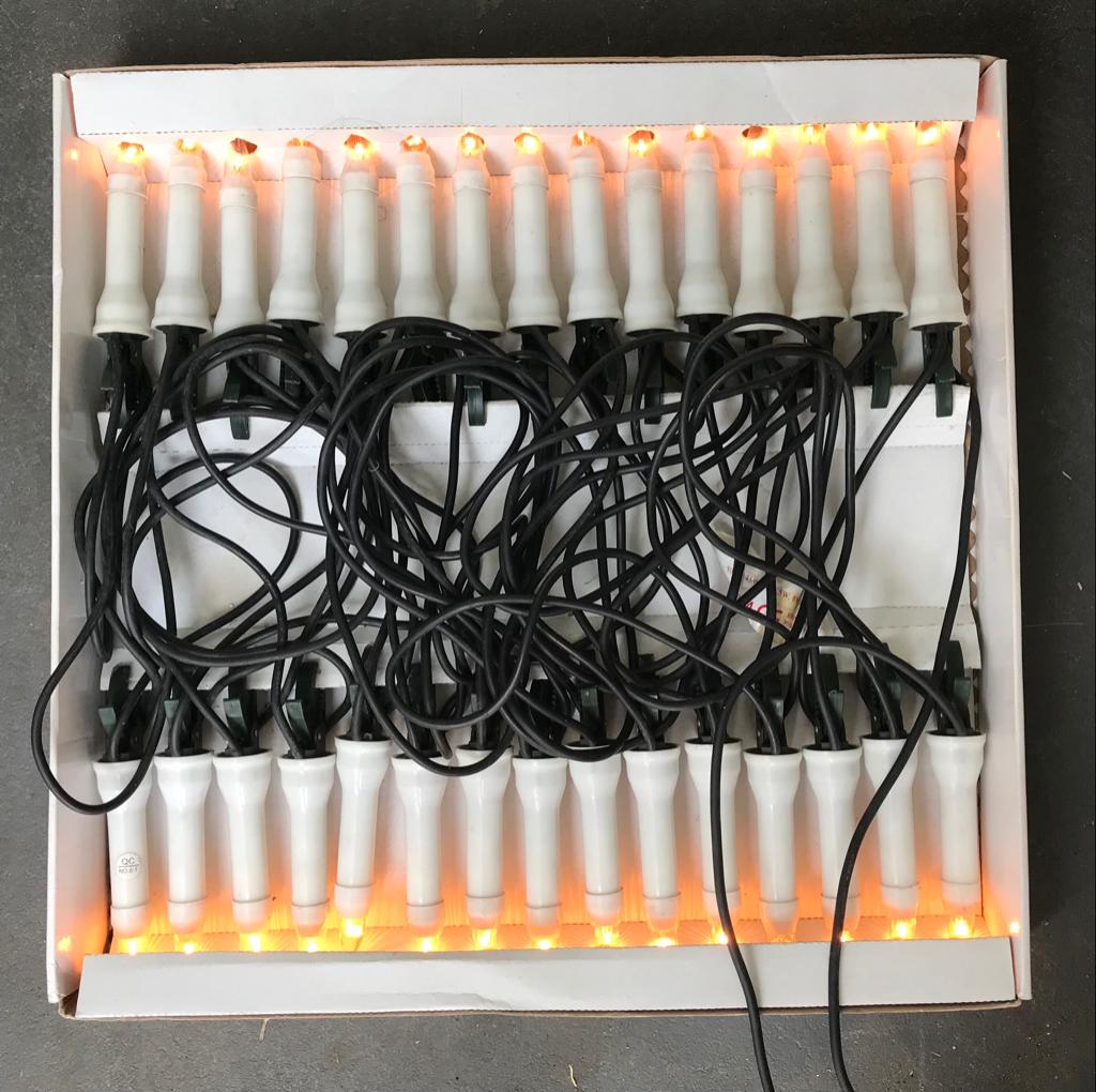 Kerstverlichting - kerstverlichtings clips en grondpennen, Ophalen of Verzenden, Zo goed als nieuw