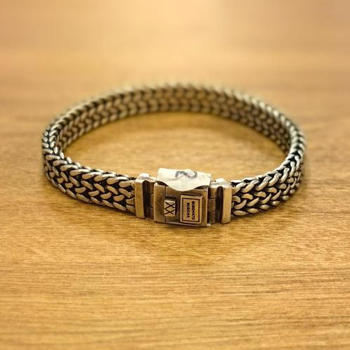 Buddha To Buddha Julius Armand - In Goede Staat, Sieraden, Tassen en Uiterlijk, Armbanden, Zo goed als nieuw