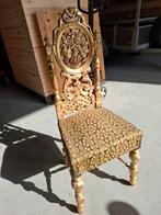2x nieuwe stoelen met gouden houtsnijwerk, Huis en Inrichting, Stoelen, Ophalen