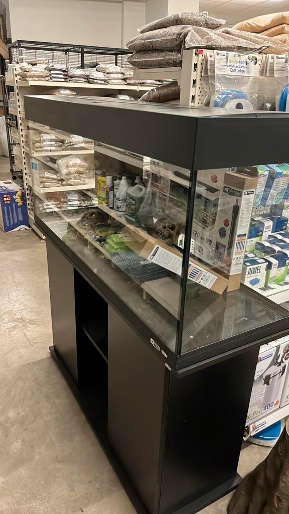 Ferplast Dubai 120 met kast showmodel, Dieren en Toebehoren, Vissen | Aquaria en Toebehoren, Nieuw, Leeg aquarium, Ophalen