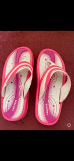 Teenslippers rose/roze maat 41: Nieuw, Slippers, Nieuw, Ophalen of Verzenden, Roze