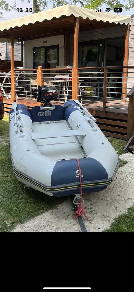 Zodiac 310 met Suzuki 6pk, Watersport en Boten, Rubberboten, Zo goed als nieuw, Zodiac, Minder dan 70 pk, Benzine, Ophalen