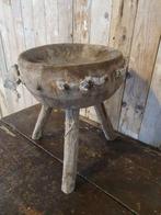 oude kruk,tafeltje``WOONWINKEL RUSTIEK``, Antiek en Kunst, Antiek | Woonaccessoires, Ophalen of Verzenden