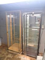 Twee Mooie Glazen Vitrinekasten met Legplanken en Verlichtin, Huis en Inrichting, Kasten | Vitrinekasten, Ophalen, Glas, 50 tot 100 cm