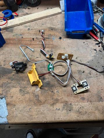 Makita dmr115 bouwradio electra beschikbaar voor biedingen