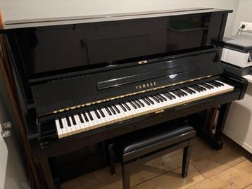 Piano Yamaha U1 M  beschikbaar voor biedingen