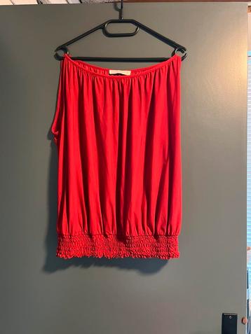Studio anneloes pomra top beschikbaar voor biedingen