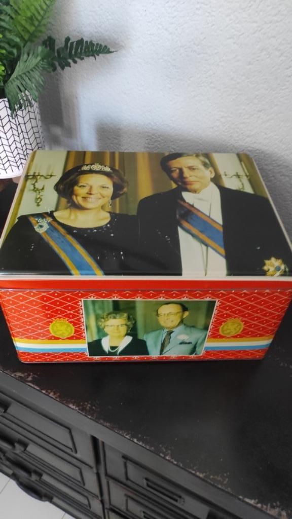 Vintage blik koningshuis oranje, Verzamelen, Blikken, Gebruikt, Overige, Overige merken, Ophalen of Verzenden