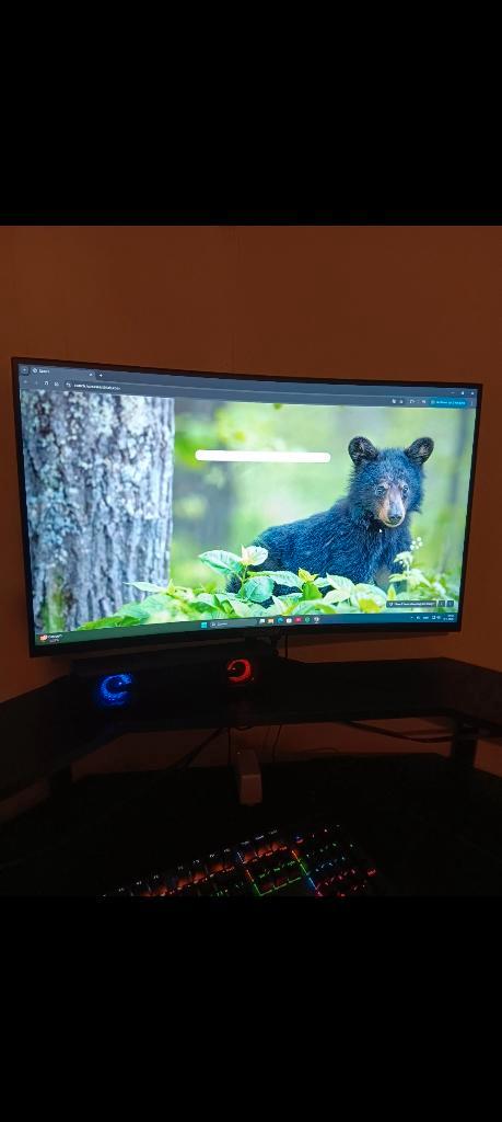 Complete pc setup en headset met bureau en stoel, Computers en Software, Desktop Pc's, Zo goed als nieuw, SSD, Gaming, Ophalen of Verzenden