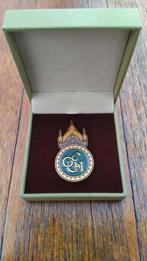 Nieuwe Efteling Grand Hotel pin, Verzamelen, Efteling, Ophalen of Verzenden, Nieuw, Button of Speldje