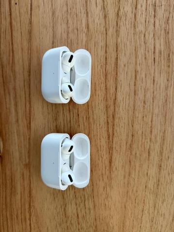Apple Airpods Pro (1st version), two pieces. beschikbaar voor biedingen