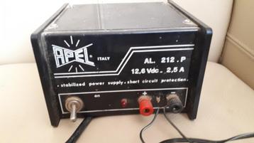  Apel voeding apparaat 12,6vdc 2,5a ophalen voor 15 euro  beschikbaar voor biedingen