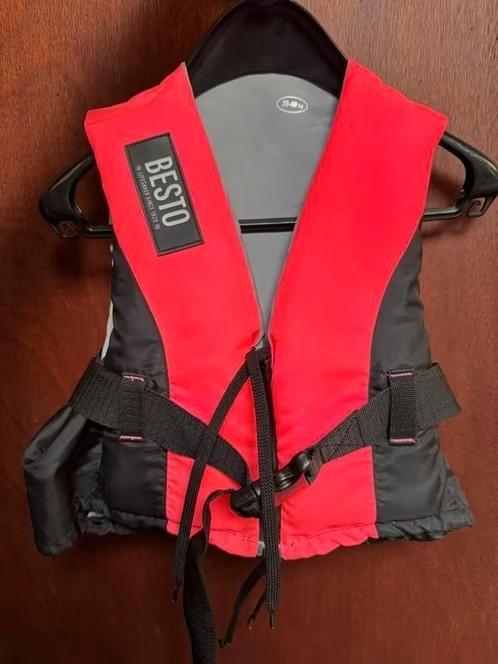 Kinder zwemvest roze Besto Dinghy Zipper 50N 30-40kg, Watersport en Boten, Watersportkleding, Zo goed als nieuw, Reddingsvest of Zwemvest