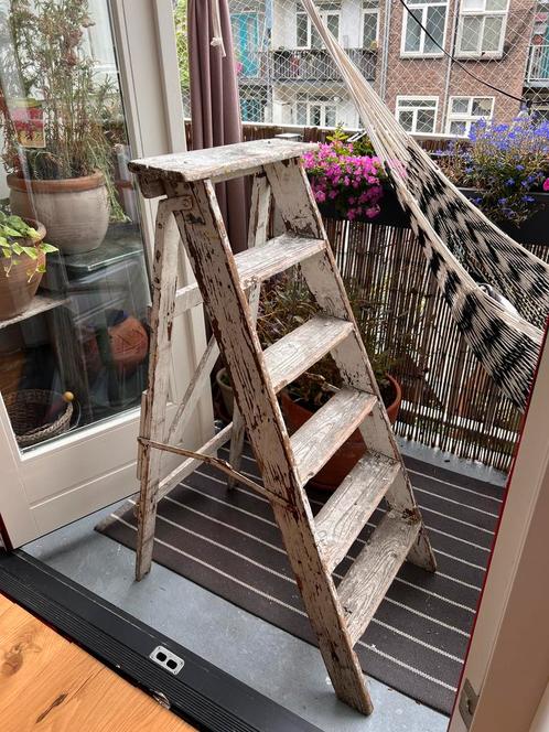 Oude schilderstrap brocante, Doe-het-zelf en Verbouw, Ladders en Trappen, Gebruikt, Trap, Minder dan 2 meter, Opvouwbaar of Inschuifbaar