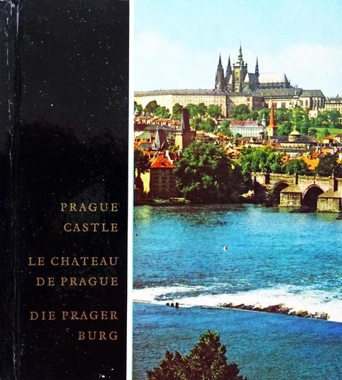 Prague Castle, Antiek en Kunst, Antiek | Boeken en Bijbels, Ophalen of Verzenden