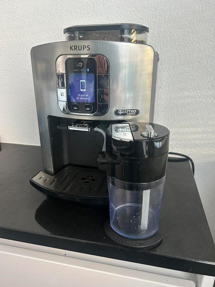 Krups, EA860E10, met defect volautomaat, Witgoed en Apparatuur, Koffiezetapparaten, Zo goed als nieuw, Espresso apparaat, Ophalen of Verzenden